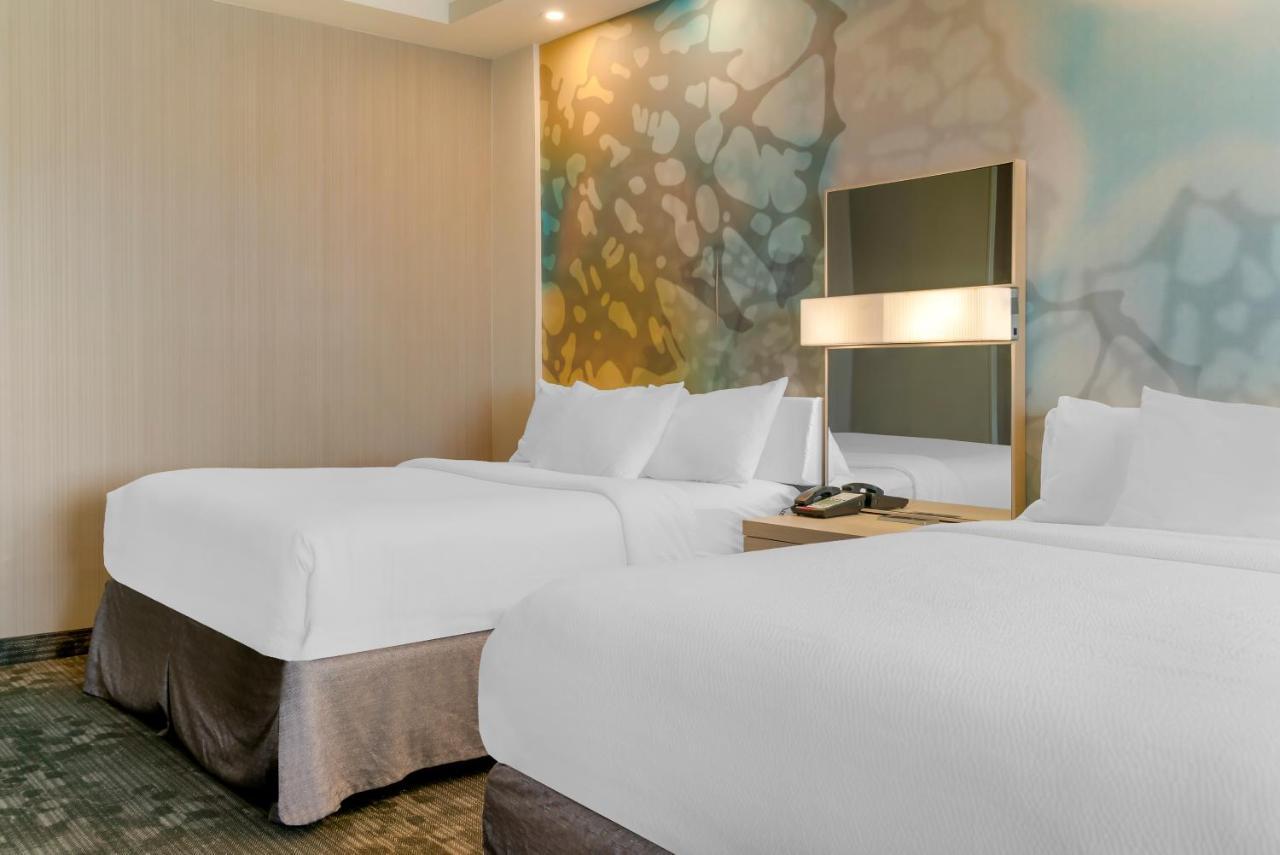 Courtyard By Marriott Toledo North Hotel Bagian luar foto