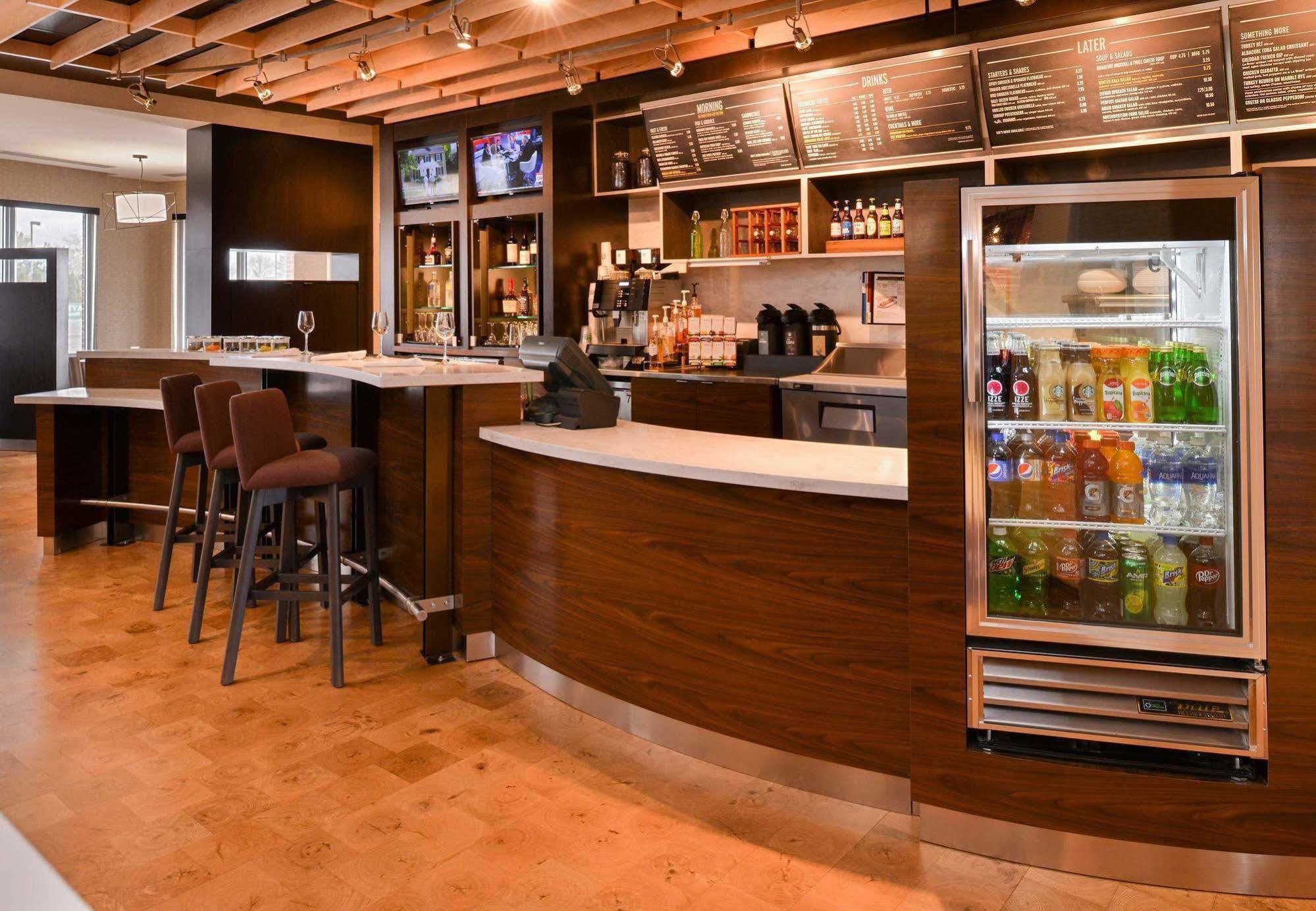 Courtyard By Marriott Toledo North Hotel Bagian luar foto